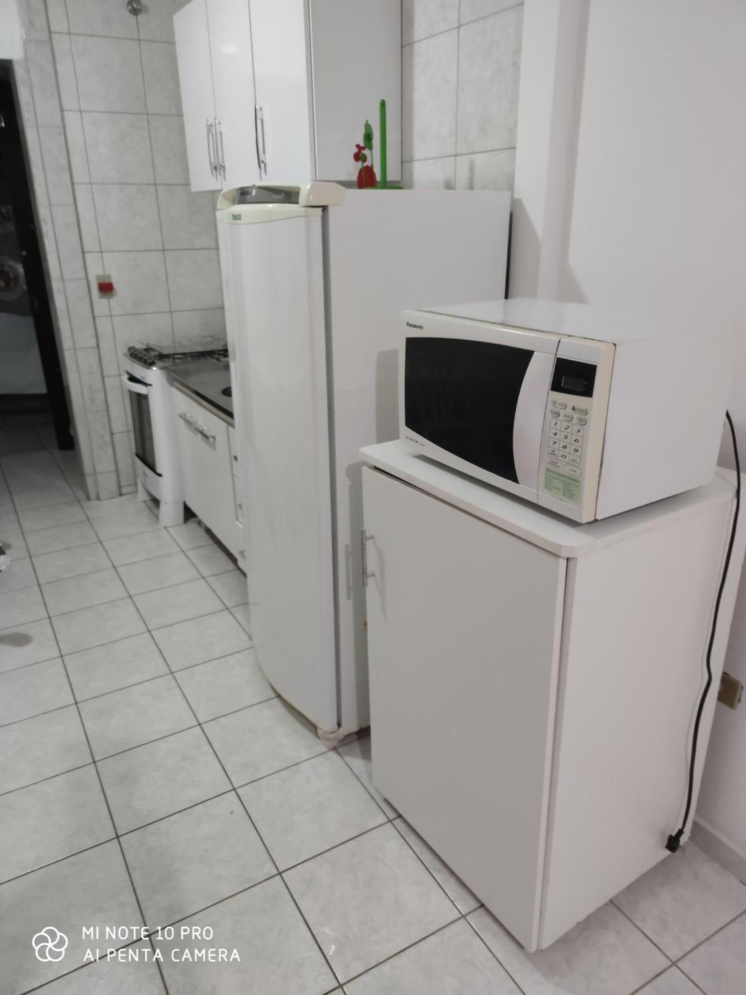 Kitinete Em Matinhos Com Piscina Exterior foto